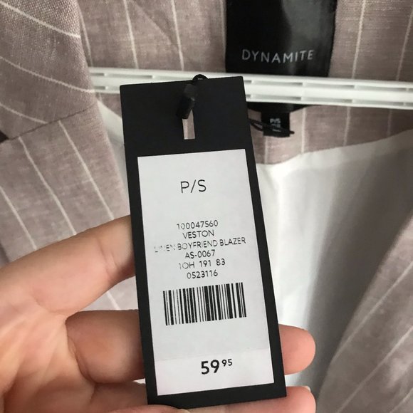 Logan Linen Boyfriend Blazer - Picture 3 of 5